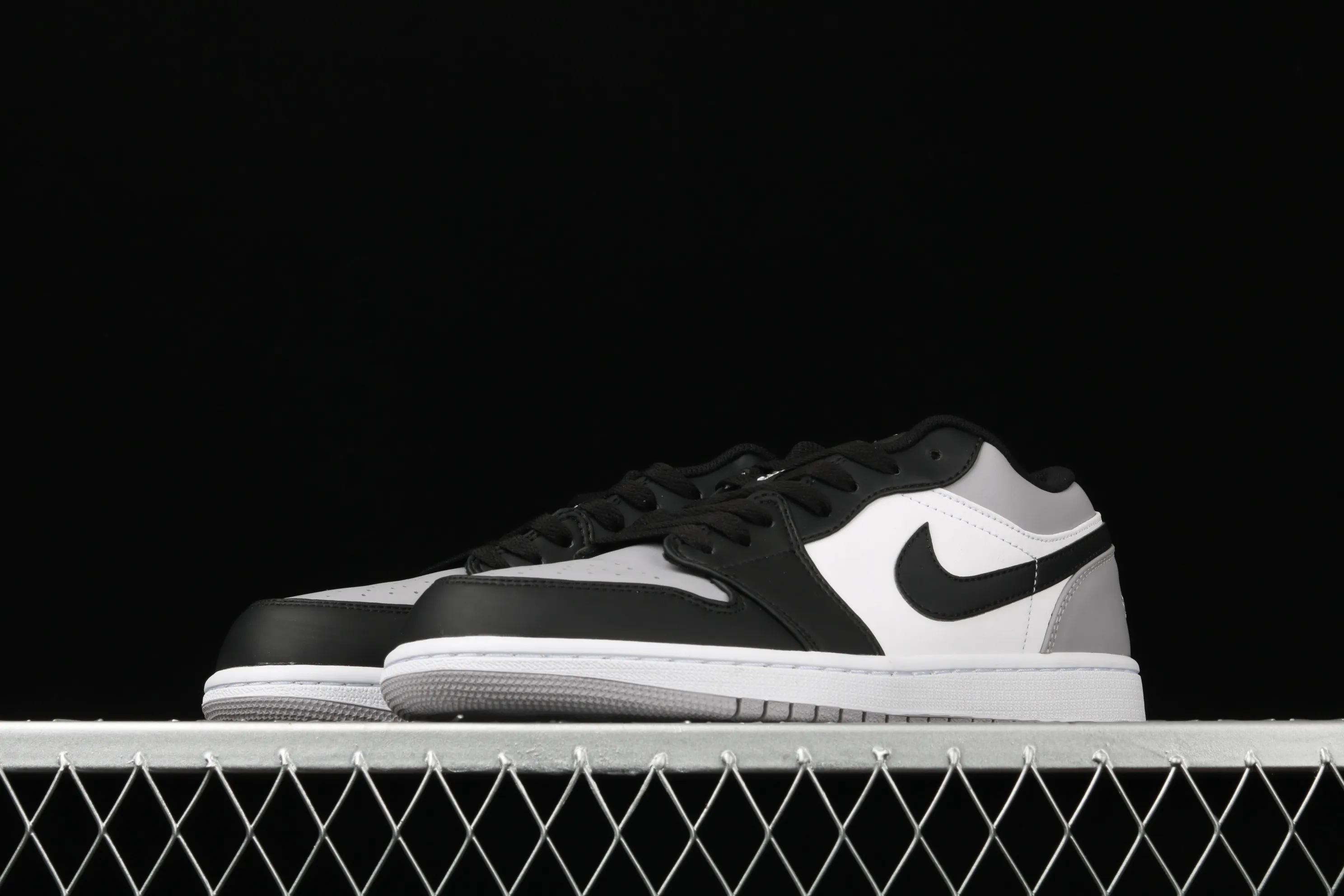 All categories Air Jordan Jordan series basketball shoes Air Jordan 1 Low Air Jordan 1 Low AJ1 Joe 1 low-top cultural and leisure sports sneakers 553558-110